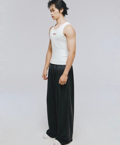 【TROFI】 Silent Collection 《TANK TOP FONT LOGO》
