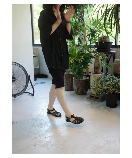 MOON TREE PLANET "Lace half leggings" black / white