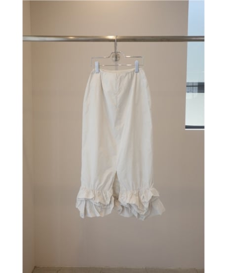 MAEGE "Taffeta balloon hem skirt" ivory