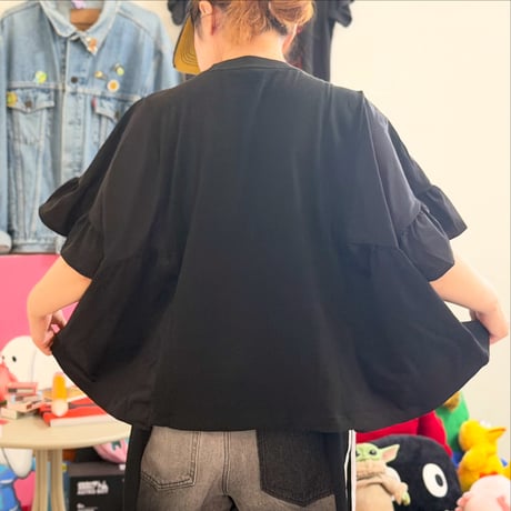 Tシャツ×フリルTシャツ