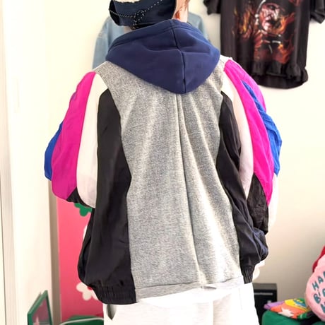 ナイロンジャケット×パーカー