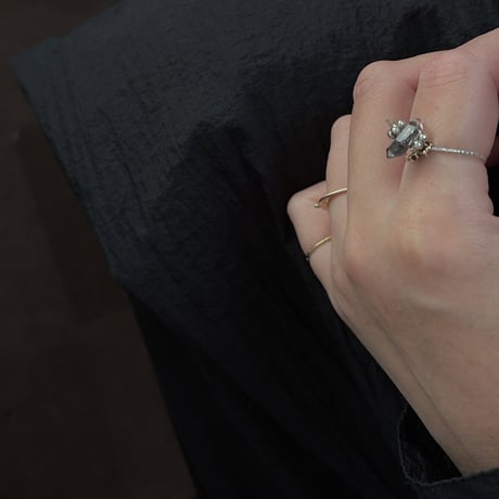 1点モノーcrystal jewely 王冠 ringー (限定)