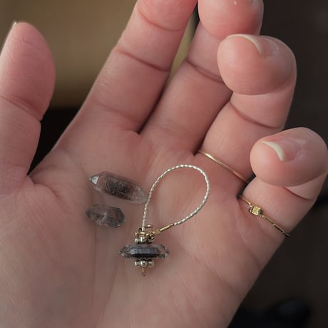 1点モノーcrystal jewely 王冠 ringー (限定)