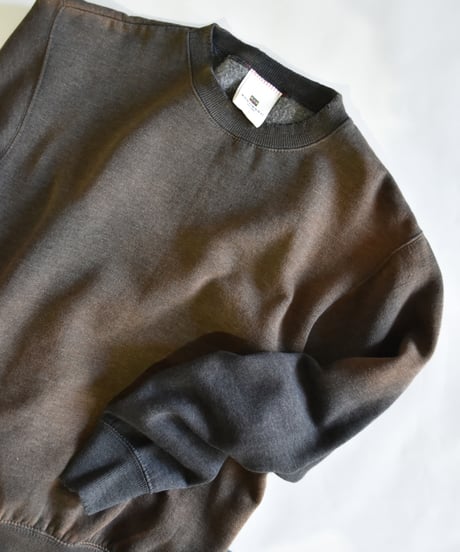 MOOJI MOOJI CLASSIC CREWNECK AGED