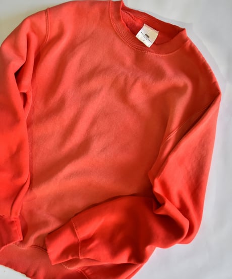 MOOJI MOOJI CLASSIC CREWNECK AGED