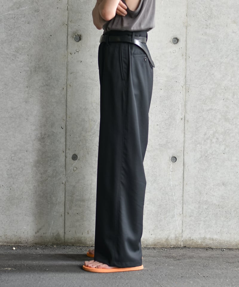 nakedgauge WOOL GABARDINE ASHLEY SLACKS | 45do