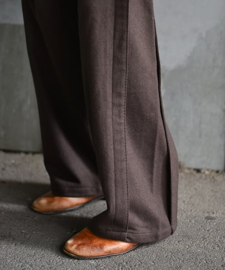 【LAST1】STEAF  LEAVE TUCK PANTS