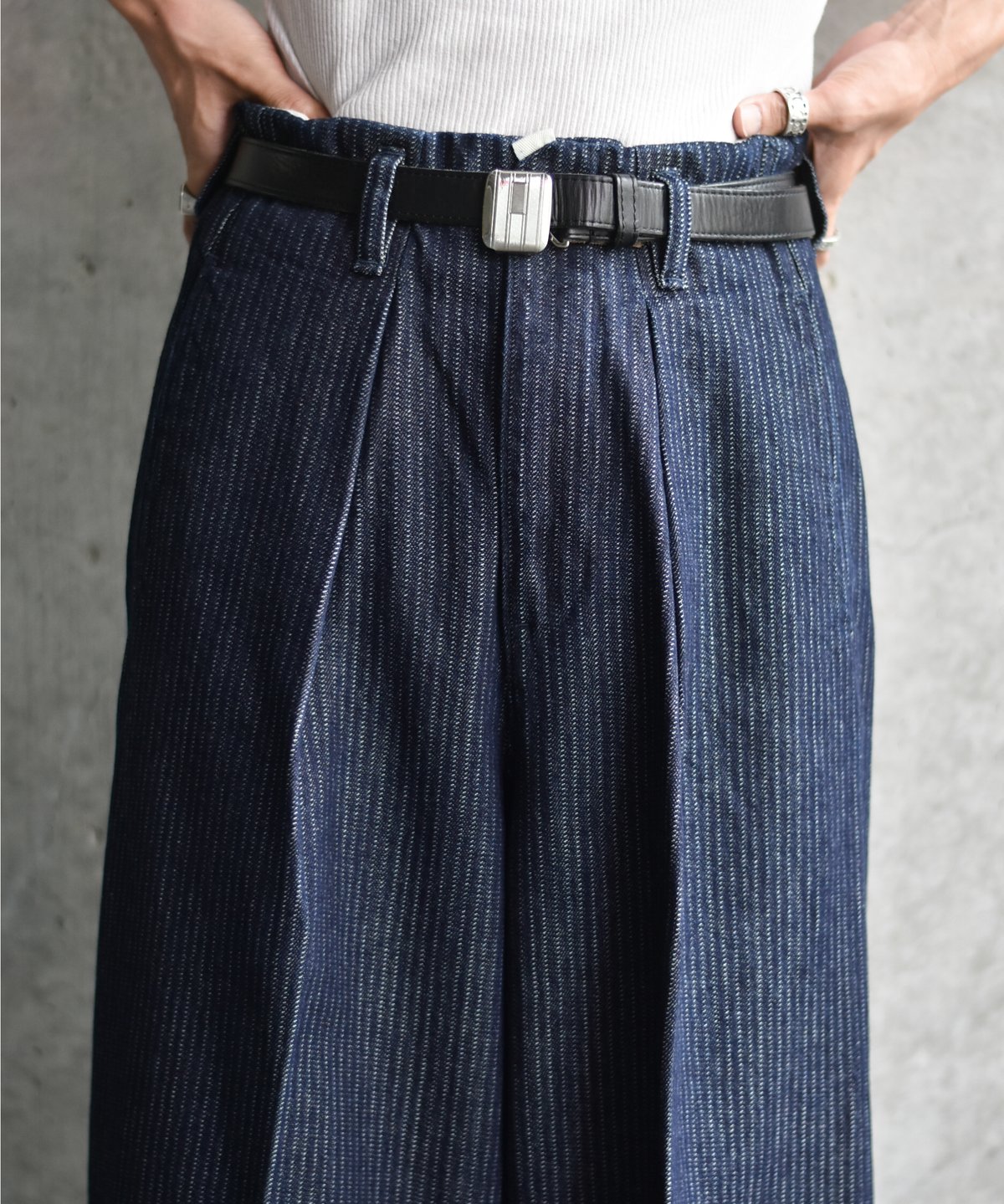 saby TUCK BAGGY TYPE 3 - Stripe Jacquard Denim