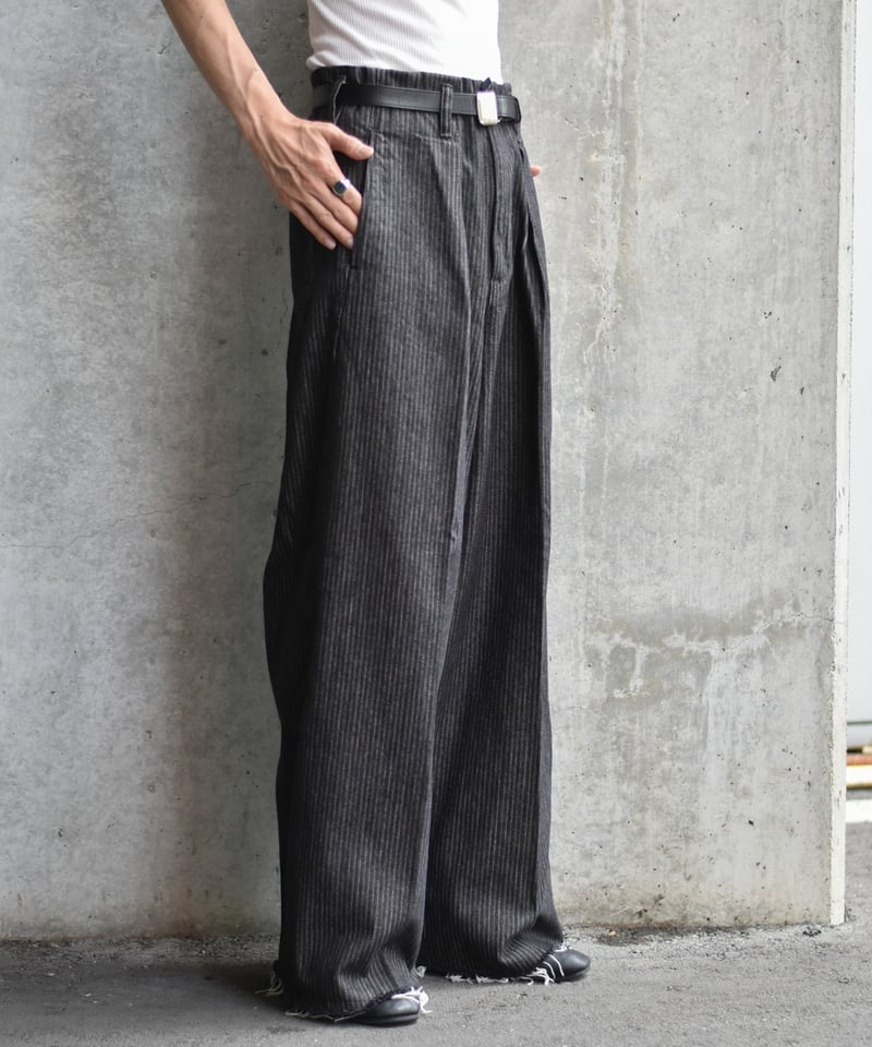 saby TUCK BAGGY TYPE 3 - Stripe Jacquard Denim