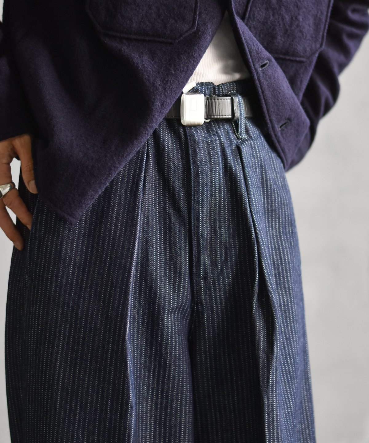 saby TUCK BAGGY TYPE 3 - Stripe Jacquard Denim
