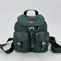 PRADA テスート ナイロン リュック ダークグリーン トライアングルロゴ