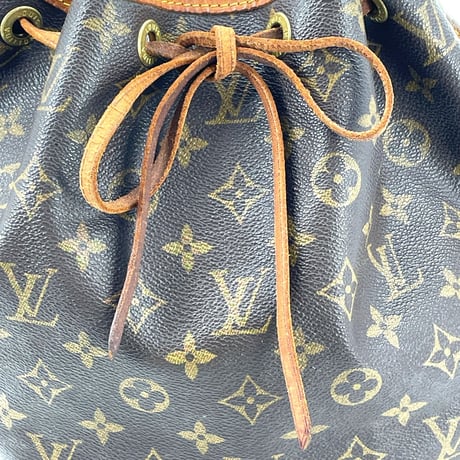 LOUIS VUITTON プチ・ノエ モノグラムキャンバス ブラウン 巾着 ショルダーバッグ M42226