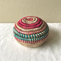 エチオピア 小さな蓋つきバスケット B
