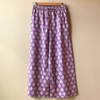 インド お花柄ブロックプリントのイージーパンツ パープル