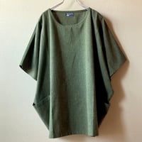ネパール ドルマンスリーブのゆったりプルオーバー グリーン ユニセックス