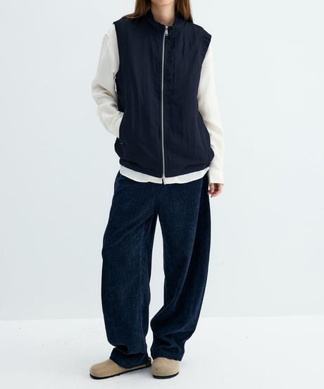 Wide Stand Collar Simple Zip Vest / 2color