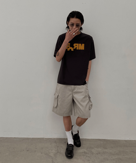Letters Flocked Graphic Tee  / 2color