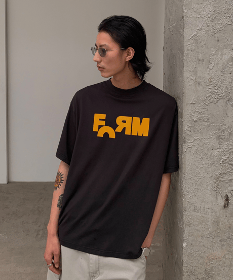Letters Flocked Graphic Tee  / 2color