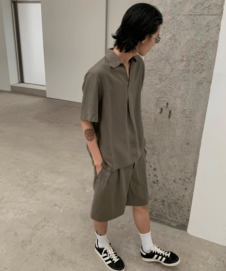 Linen Blend V-Neck Open Collar Loose Shirt  / 2color