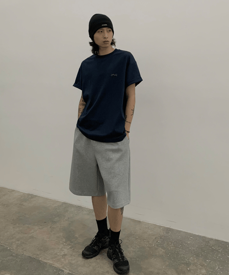 Stone Graphic Print Tee / 2color