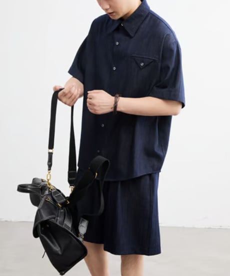 Slab Texture Denim-Like Short Sleeve Shirt