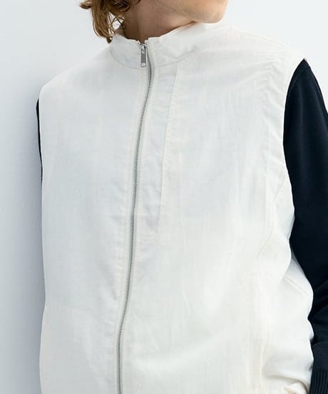 Wide Stand Collar Simple Zip Vest / 2color