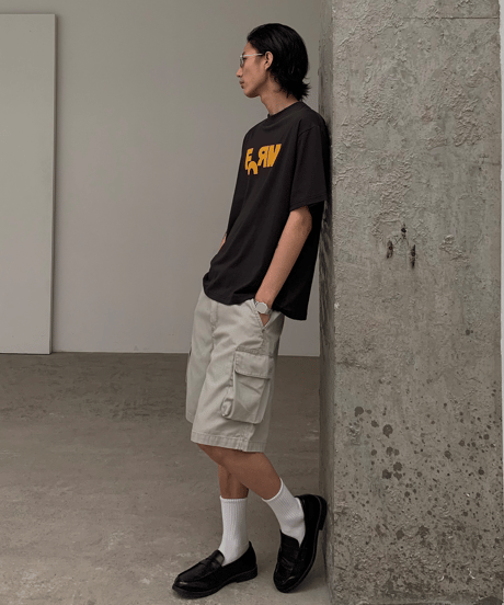 Letters Flocked Graphic Tee  / 2color