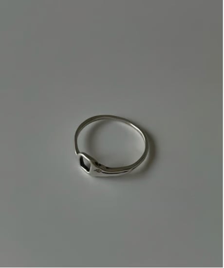Asymmetric Hollow Ring