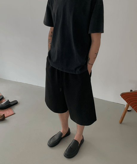 Air-Layer Wide Sweat Shorts  / 2color