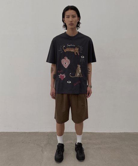 Leopard & Heart Doodles Graphic Tee  / 2color