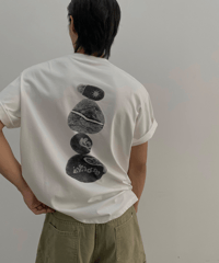 Stone Graphic Print Tee / 2color