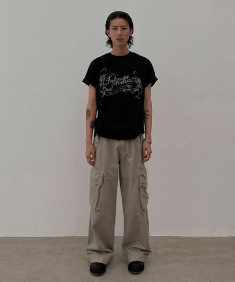 Vintage Skeleton Graphic Oversized Tee  / 2color