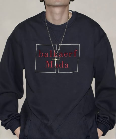 Vintage Letter Embroidery Sweatshirt / 3color
