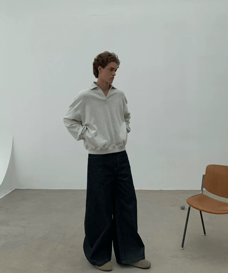 V-Neck Pullover Sweatshirt / 2color