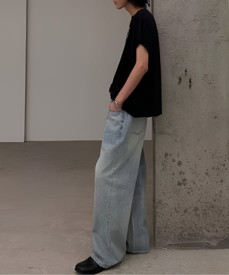 WAVE Graphic Loose Sleeveless Tee  / 2color