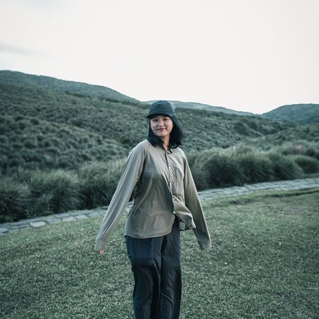 ULSUS - Ultra L/S Shirt　ウルサス ウルトラ ロングスリーブシャツ メンズ＆レディース 軽量 長袖シャツ