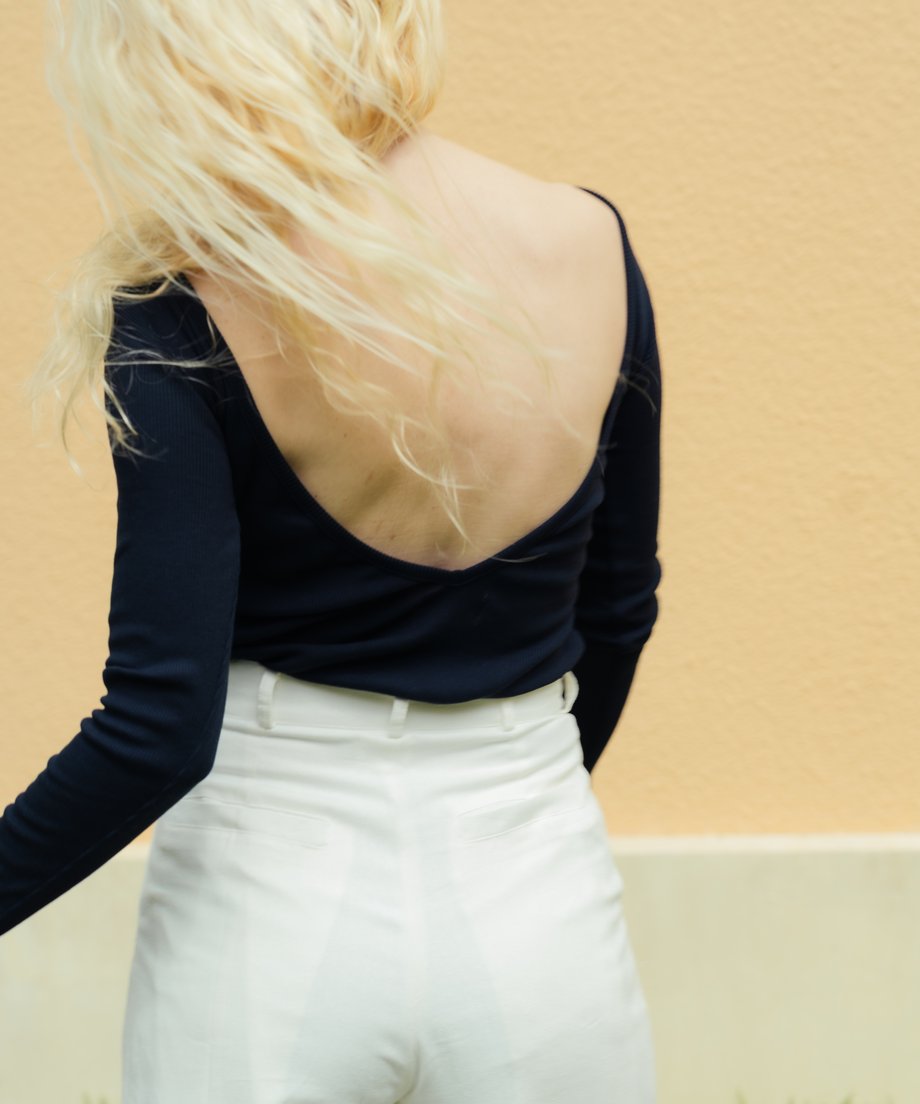 68db6e6f263076574c0317e3