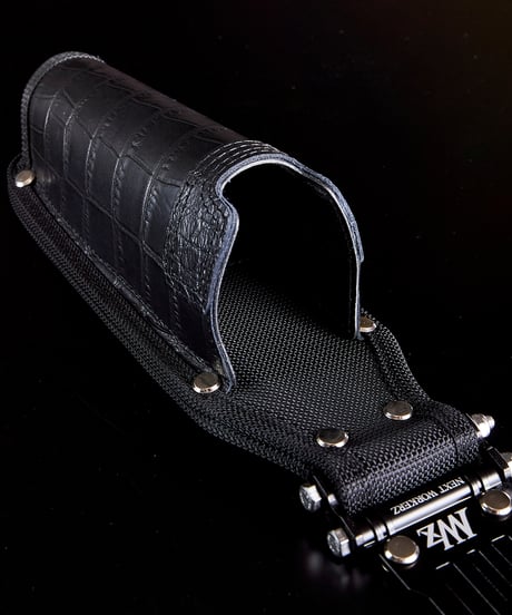 【数量限定】本革クロコ柄 ペン型ドライバーホルダー
