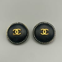 CHANEL (シャネル) ヴィンテージ レザー ココマーク ラウンド イヤリング