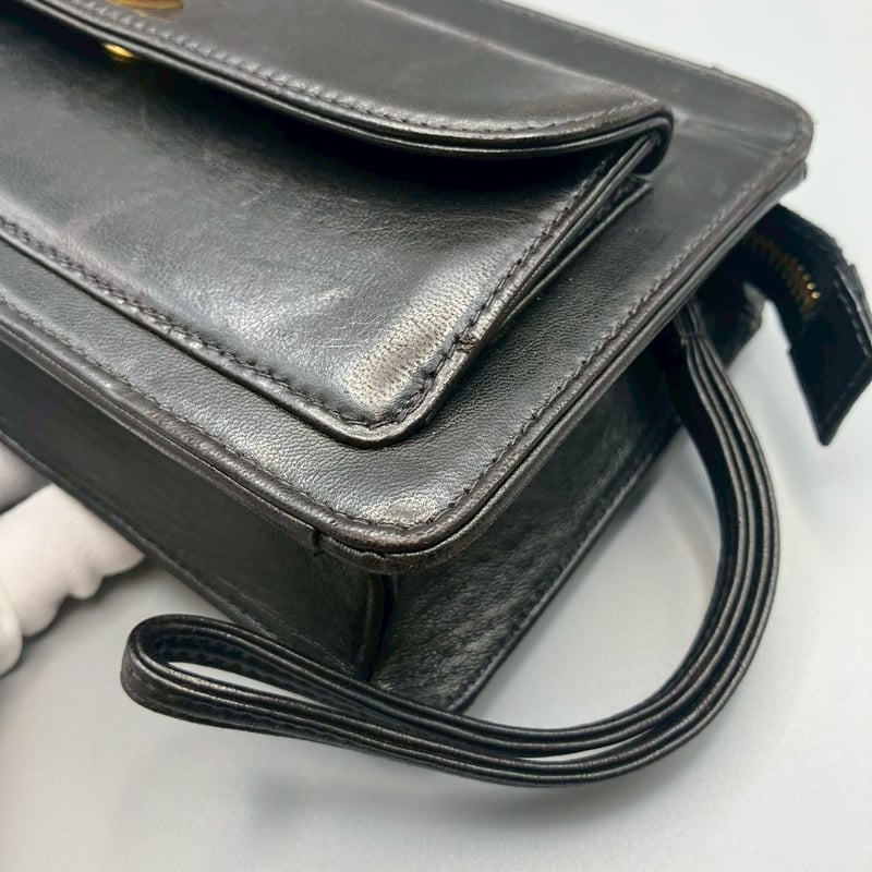 CHANEL クラッチバッグ　ヴィンテージ CHANEL (シャネル) ヴィンテージ ターンロック ココマーク レザー