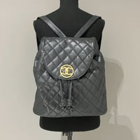 CHANEL (シャネル) ヴィンテージ マトラッセ キャビアスキン ターンロック リュックサック バックパック