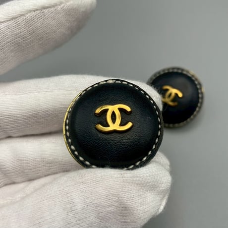 CHANEL (シャネル) ヴィンテージ レザー ココマーク ラウンド イヤリング