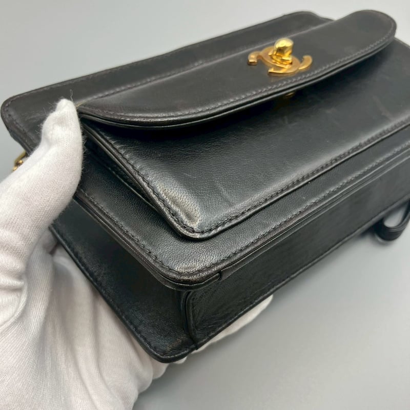 CHANEL (シャネル) ヴィンテージ ターンロック ココマーク レザー