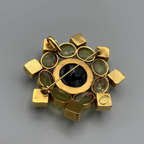 CHANEL (シャネル) ヴィンテージ カラーストーン グリポア ブローチ
