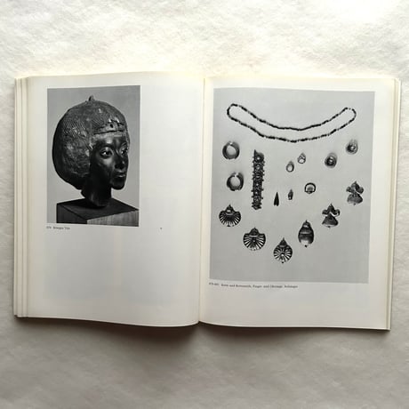 ベルリンエジプト博物館 / プロイセン文化財団
