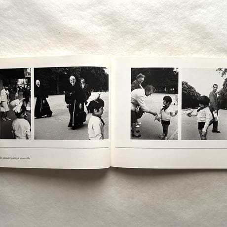 L'enfant et la colombe 子供と鳩 / ロベール・ドアノー、ジェームズ・サージ