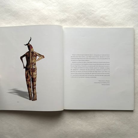 ディエゴ・リベラ＆フリーダ・カーロ・スタジオ美術館の民芸品コレクション
