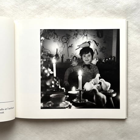 L'enfant et la colombe 子供と鳩 / ロベール・ドアノー、ジェームズ・サージ