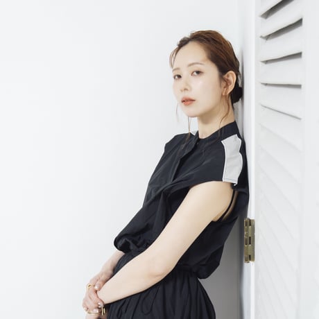 Line Vest Jacket black