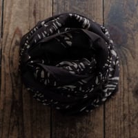 mills / Sparkle Shawl / 100×200 / Charcoal